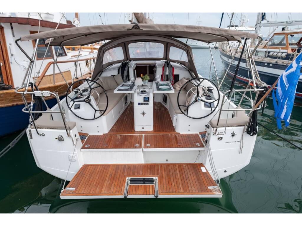 Sun Odyssey 410 • Elcano