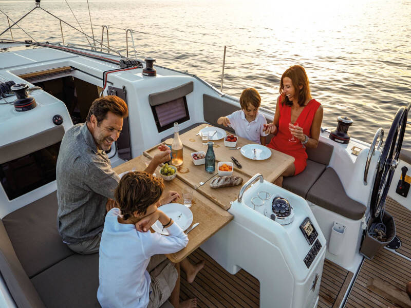 Sun Odyssey 410 Locean