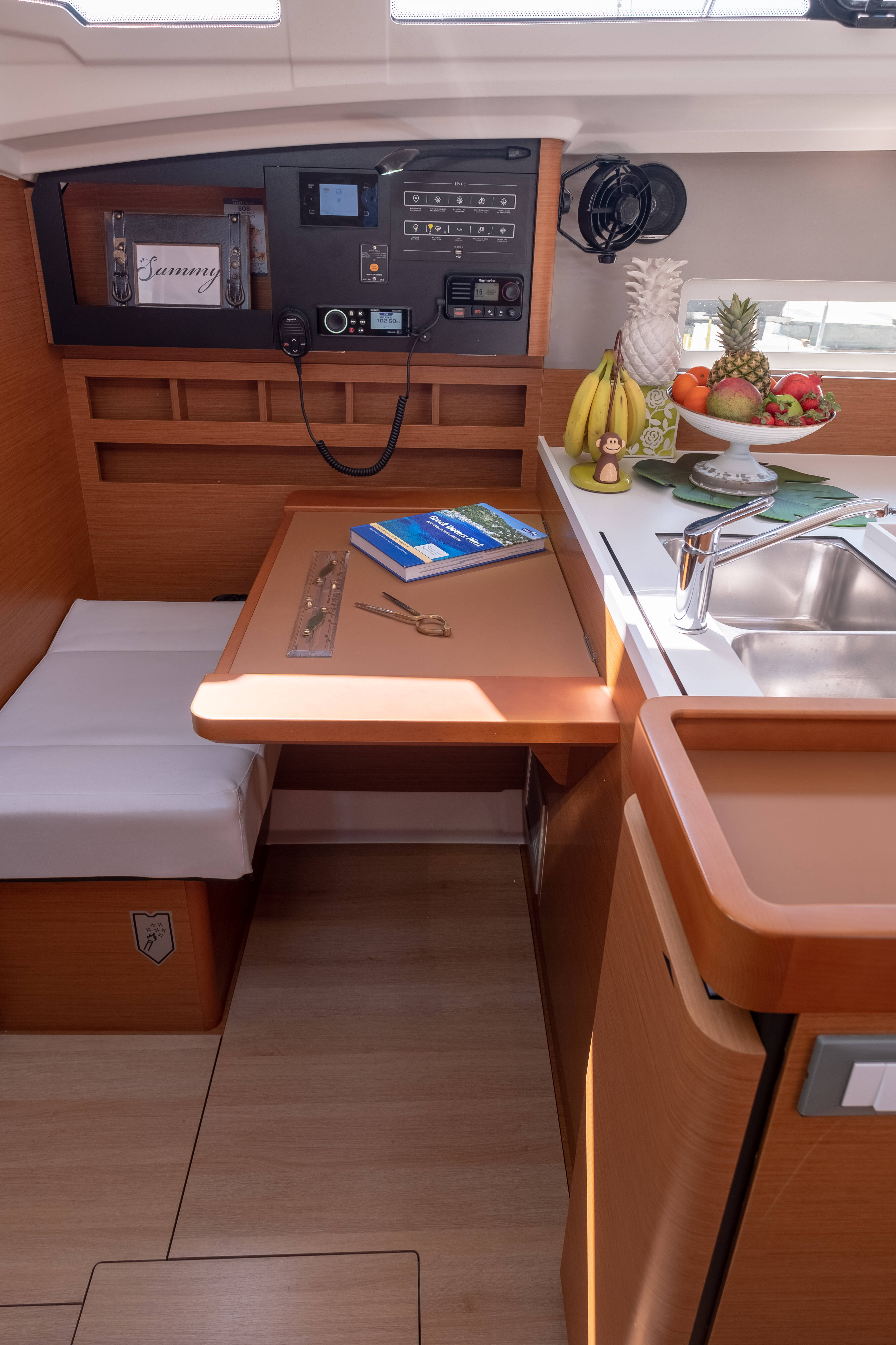 Sun Odyssey 410 Sammy