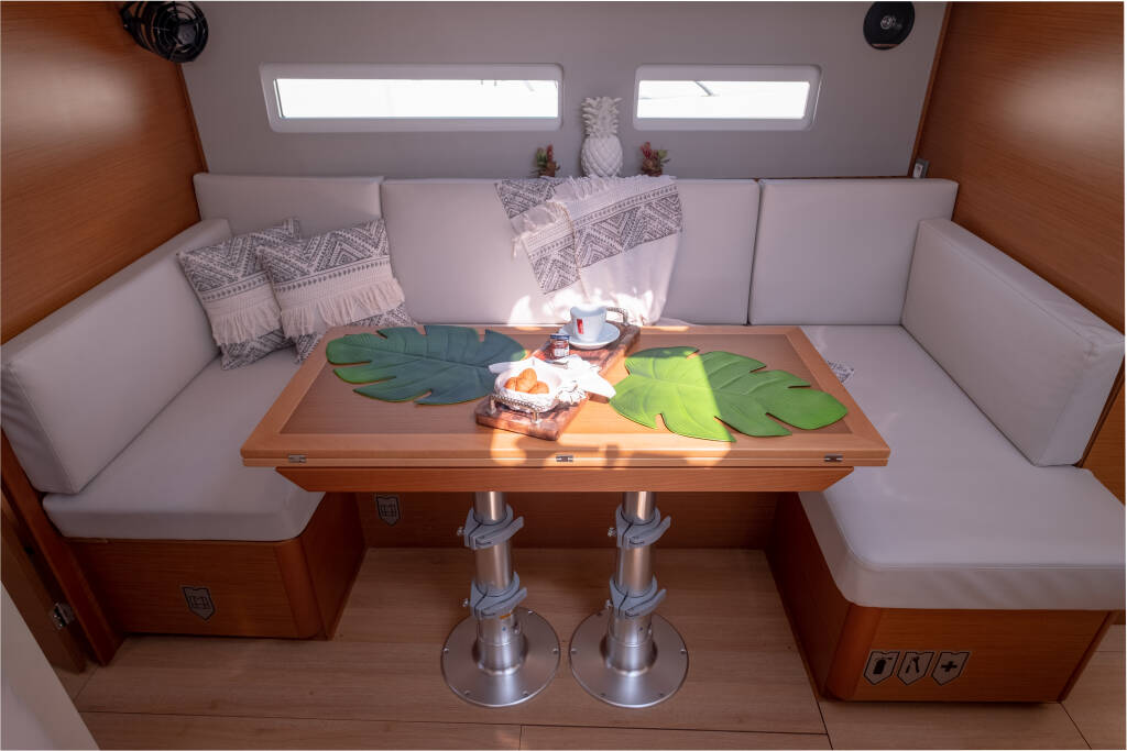 Sun Odyssey 410 Sammy