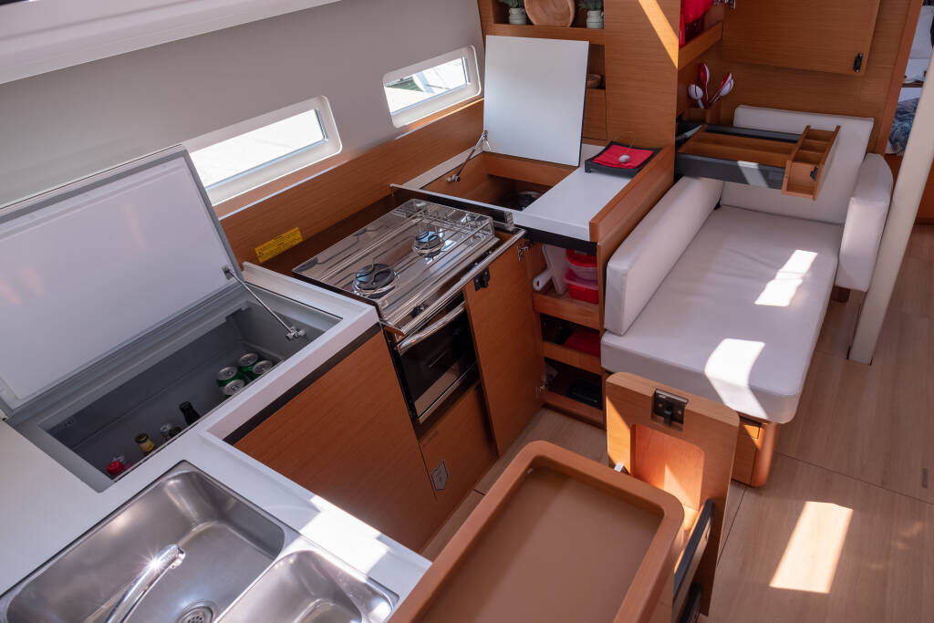 Sun Odyssey 410 Sammy