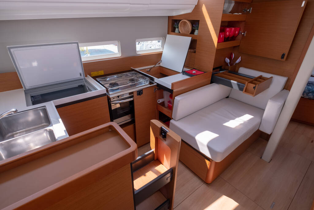 Sun Odyssey 410 Sammy