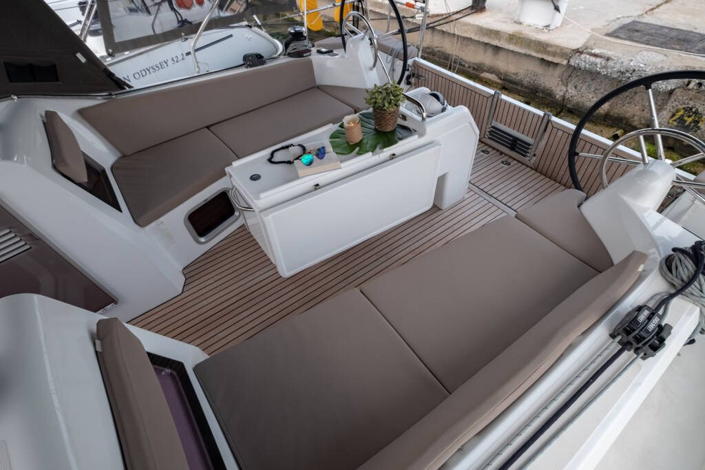 Sun Odyssey 410 Sammy