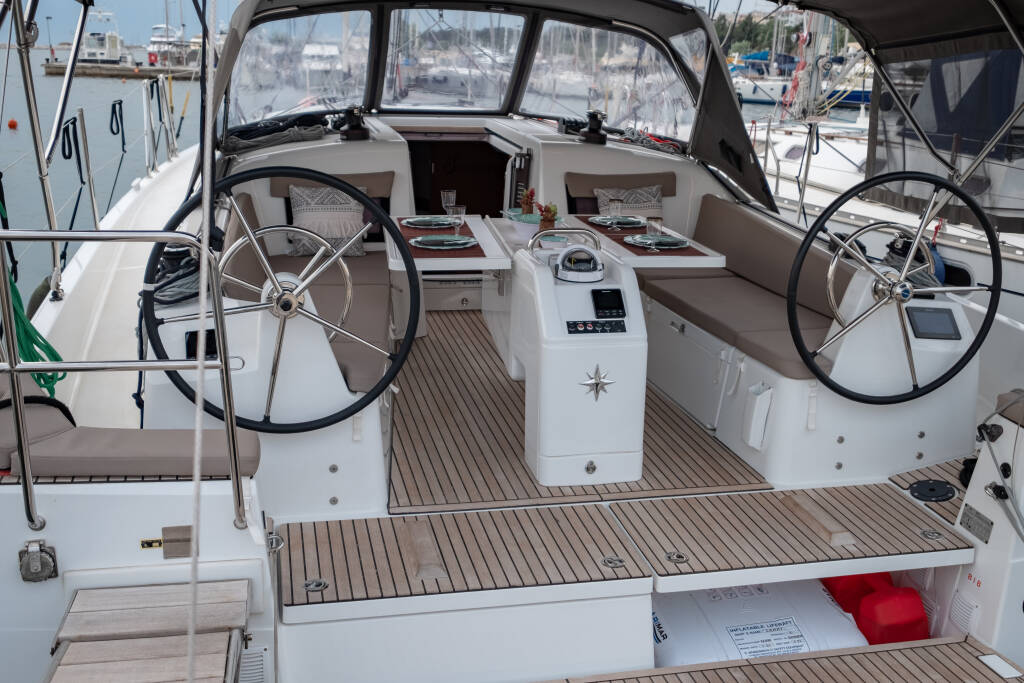 Sun Odyssey 410 Sammy