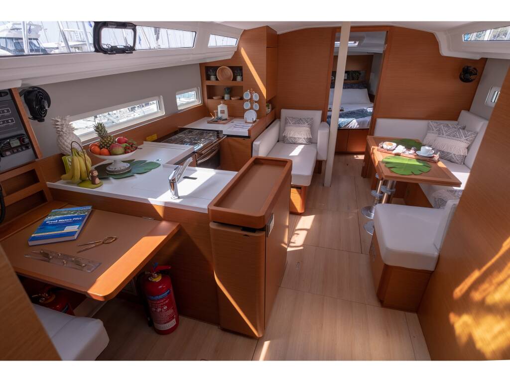 Sun Odyssey 410 Sammy