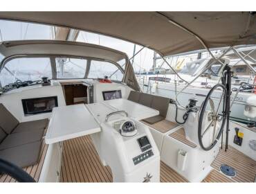 Sun Odyssey 410 • KALLISTO
