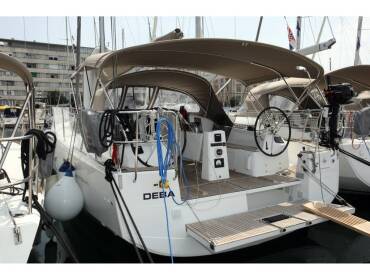 Sun Odyssey 410 • Deba