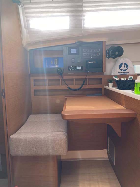 Sun Odyssey 410 Marelli