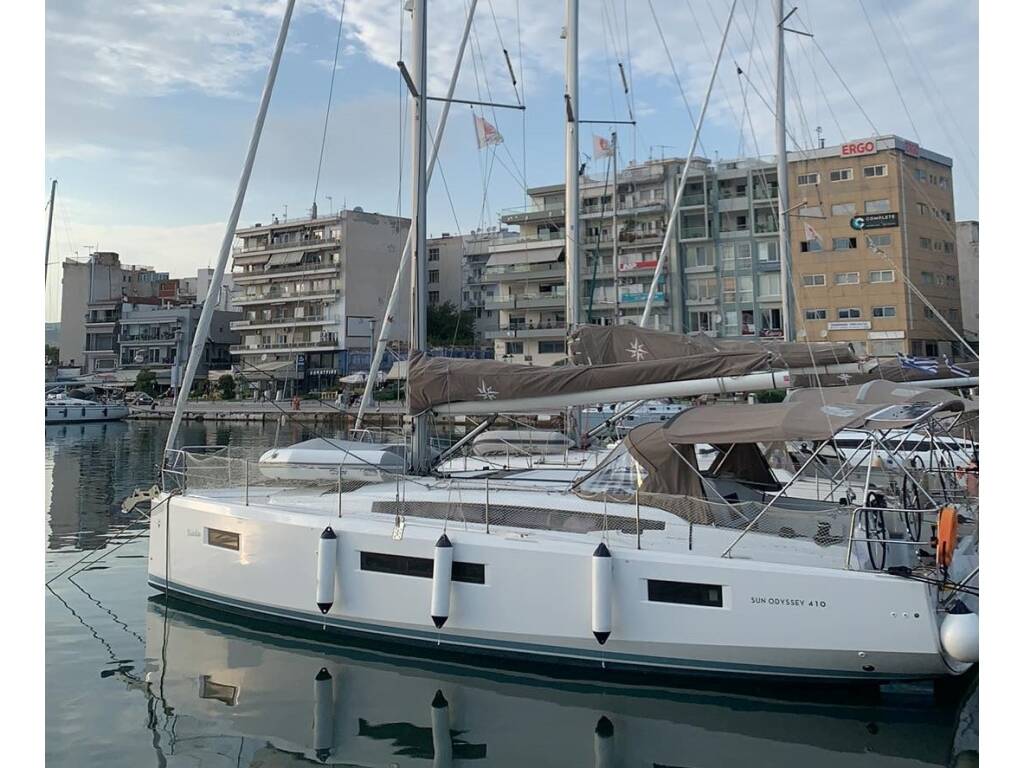 Sun Odyssey 410 Iliada