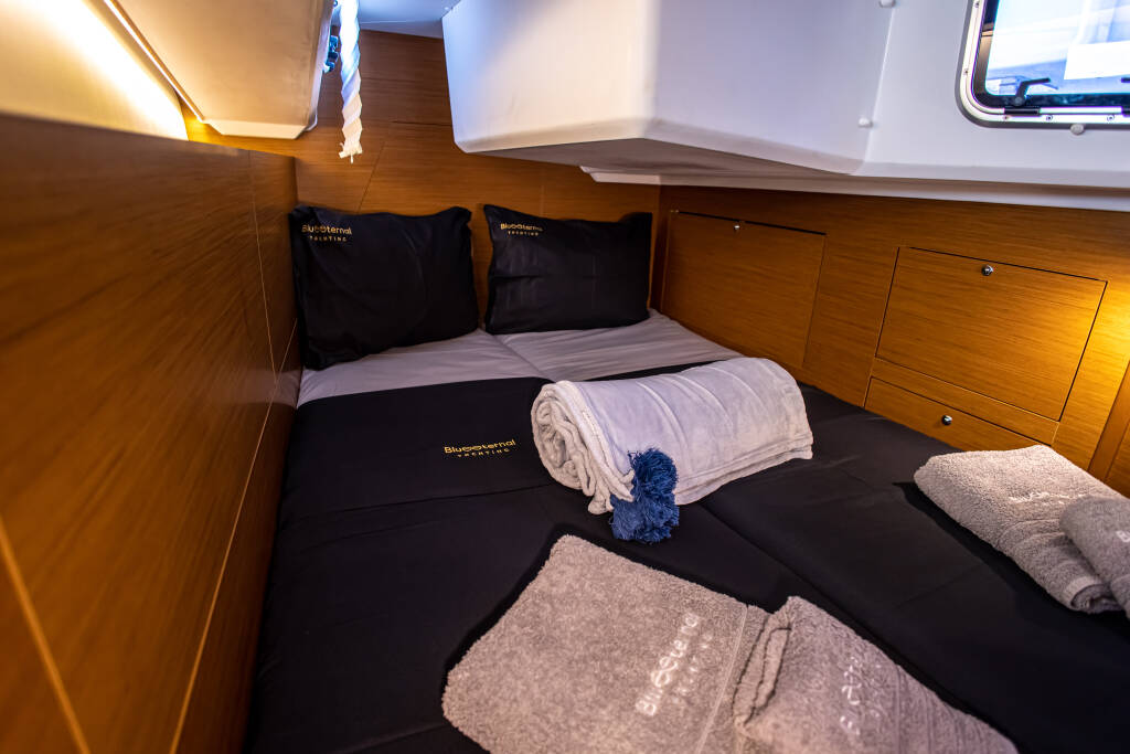 Sun Odyssey 410 Iliada
