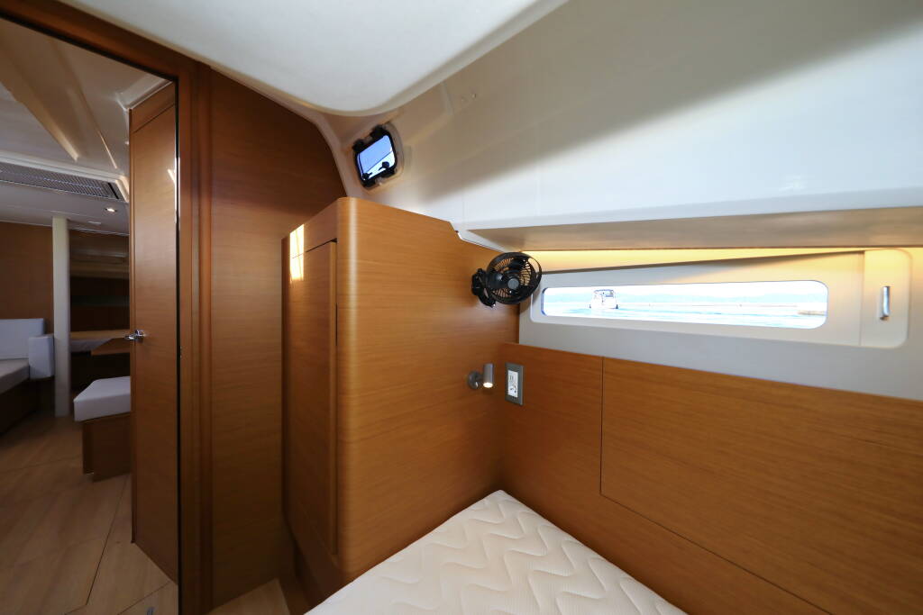 Sun Odyssey 410 Vague