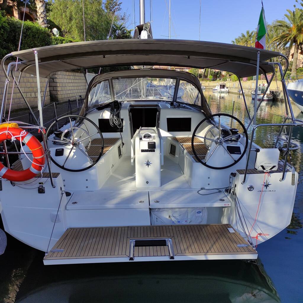 Sun Odyssey 410 Camilleri