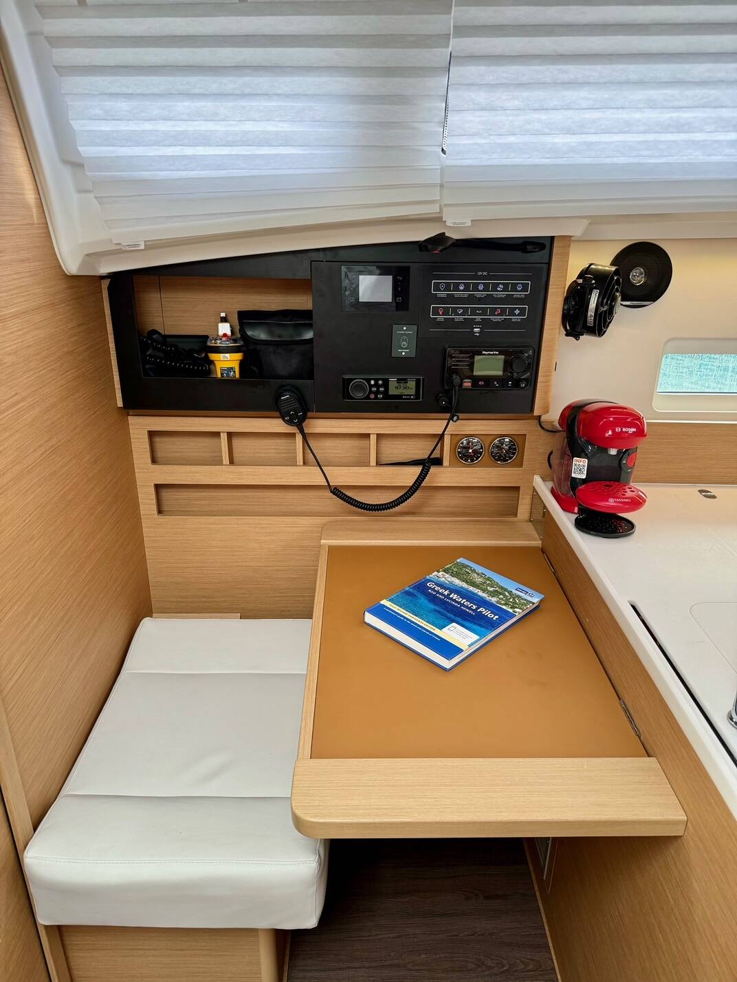 Sun Odyssey 410 LUCIA
