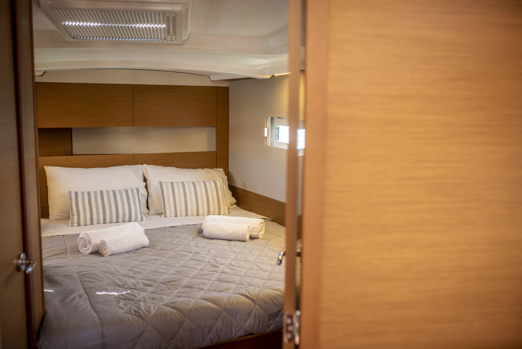 Sun Odyssey 410 Garfish 
