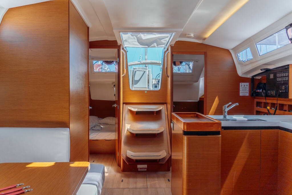 Sun Odyssey 410 ANASSA