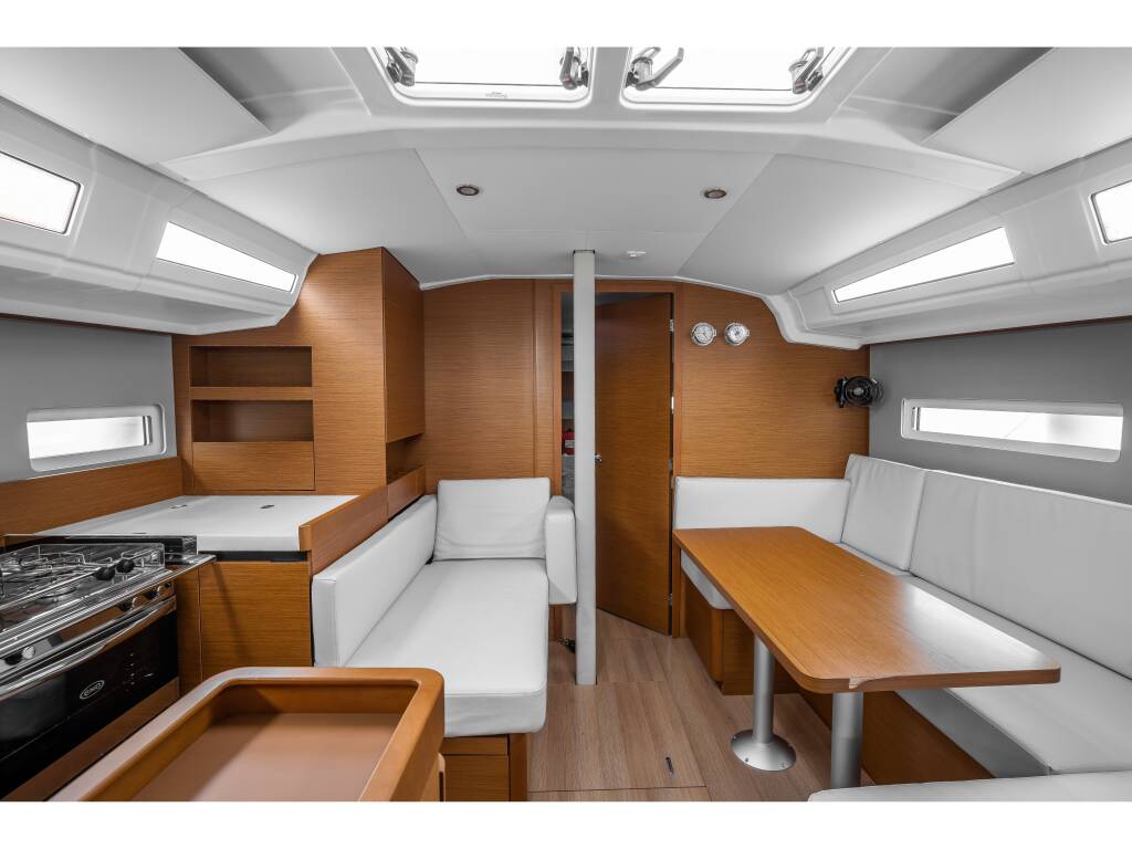 Sun Odyssey 410 DELLA GRAZIA