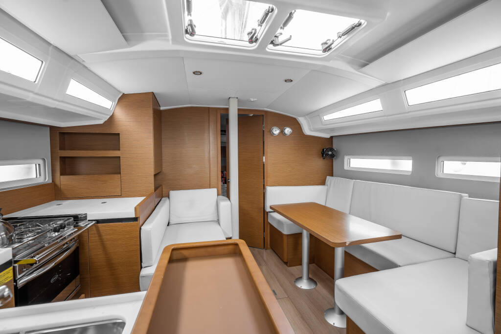 Sun Odyssey 410 DELLA GRAZIA