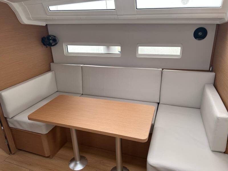 Sun Odyssey 410 Titzi