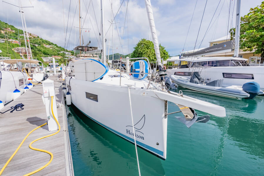 Sun Odyssey 410 Tola Sunrise