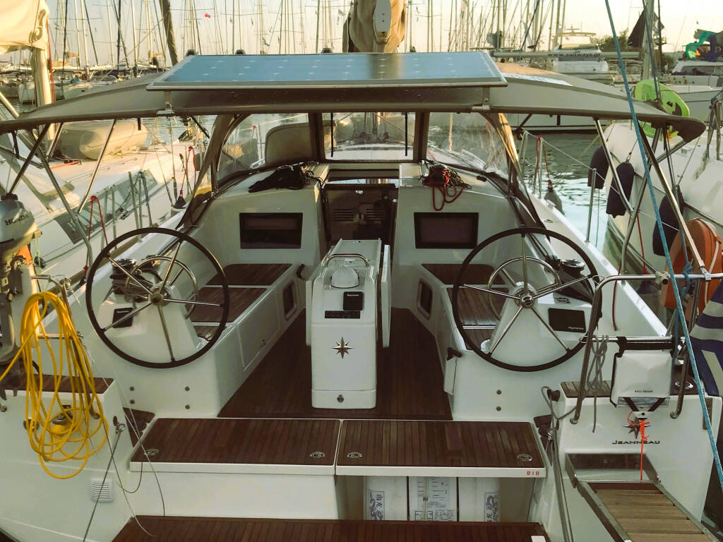Sun Odyssey 410 Little Tony