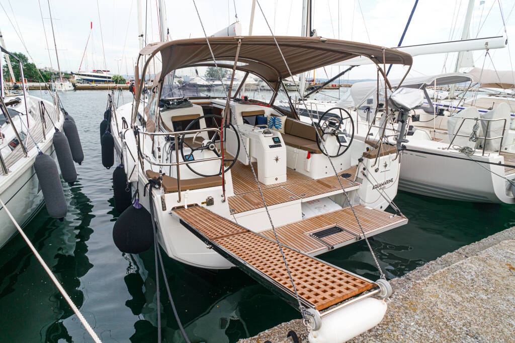 Sun Odyssey 410 Aquamarine