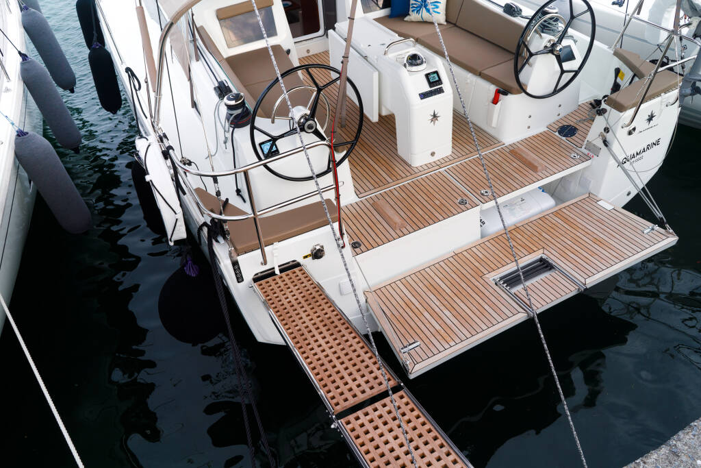 Sun Odyssey 410 Aquamarine
