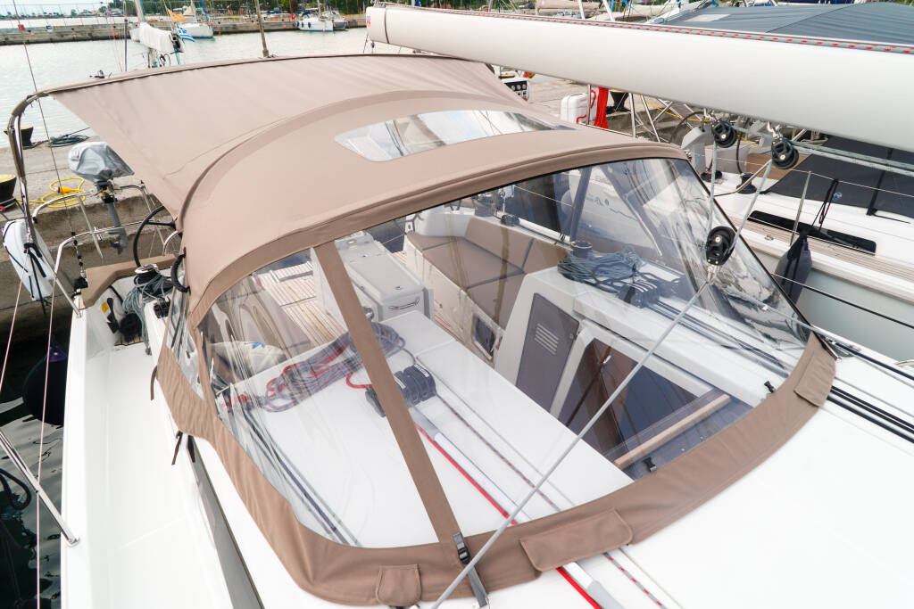 Sun Odyssey 410 Aquamarine