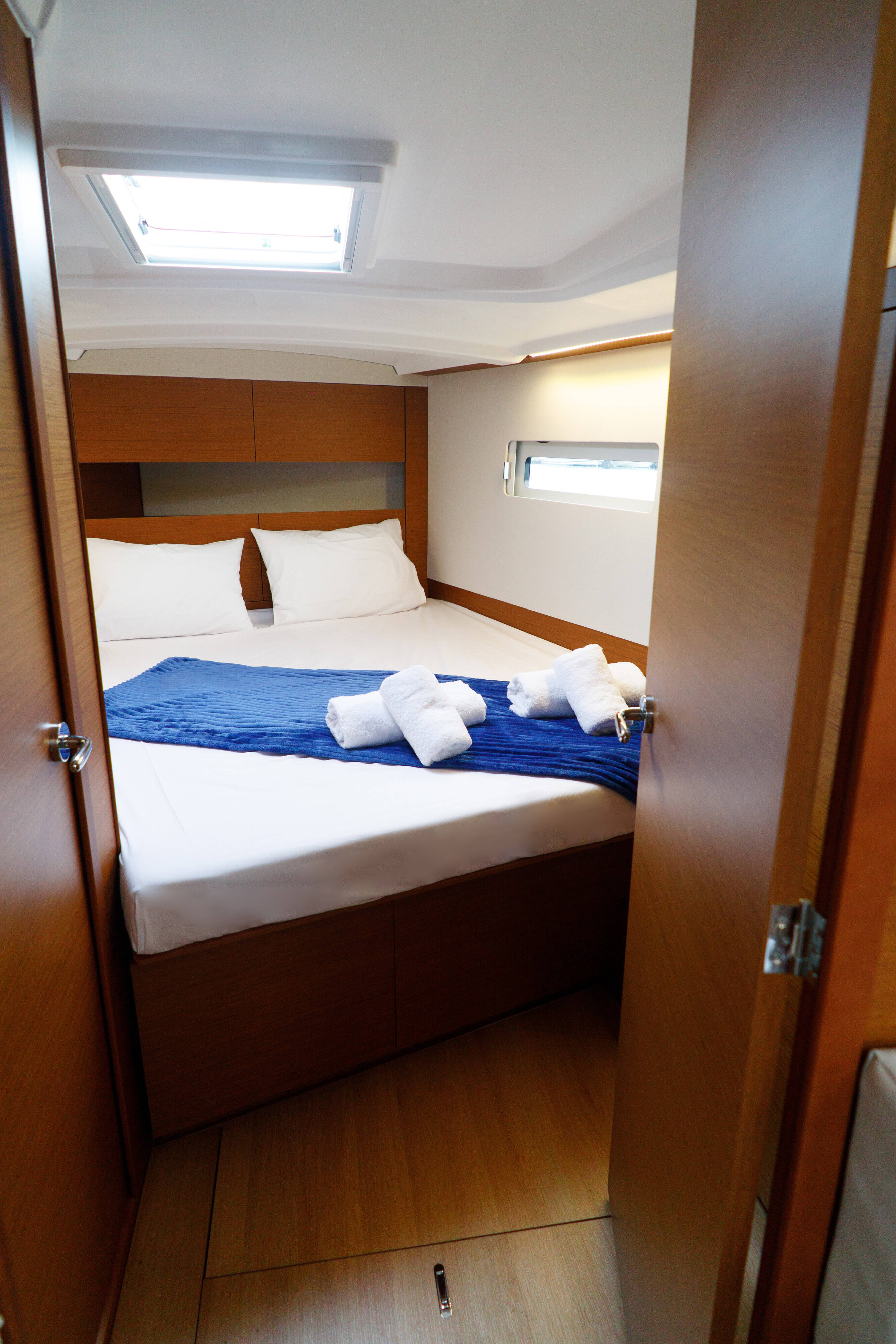 Sun Odyssey 410 Aquamarine