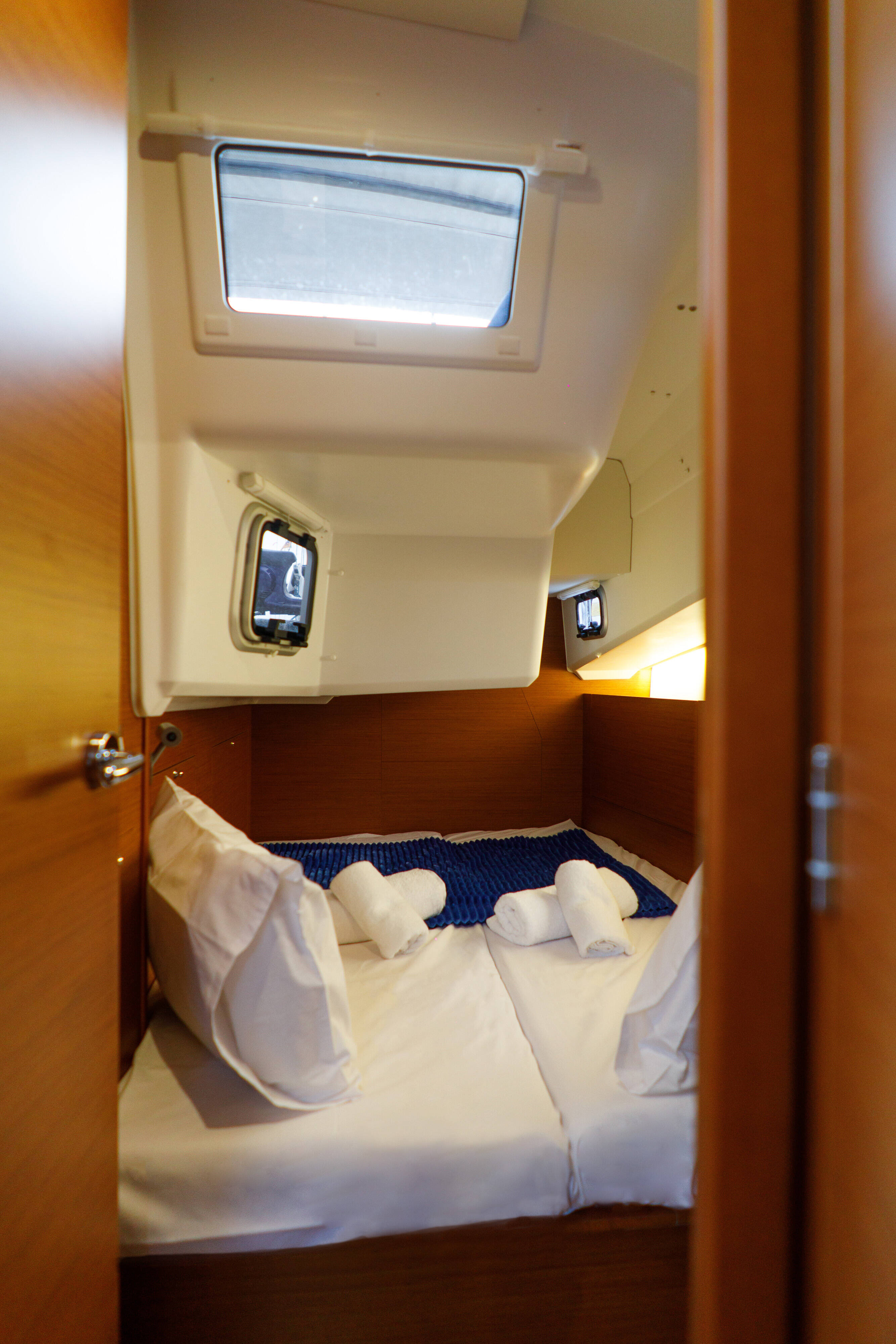 Sun Odyssey 410 Aquamarine