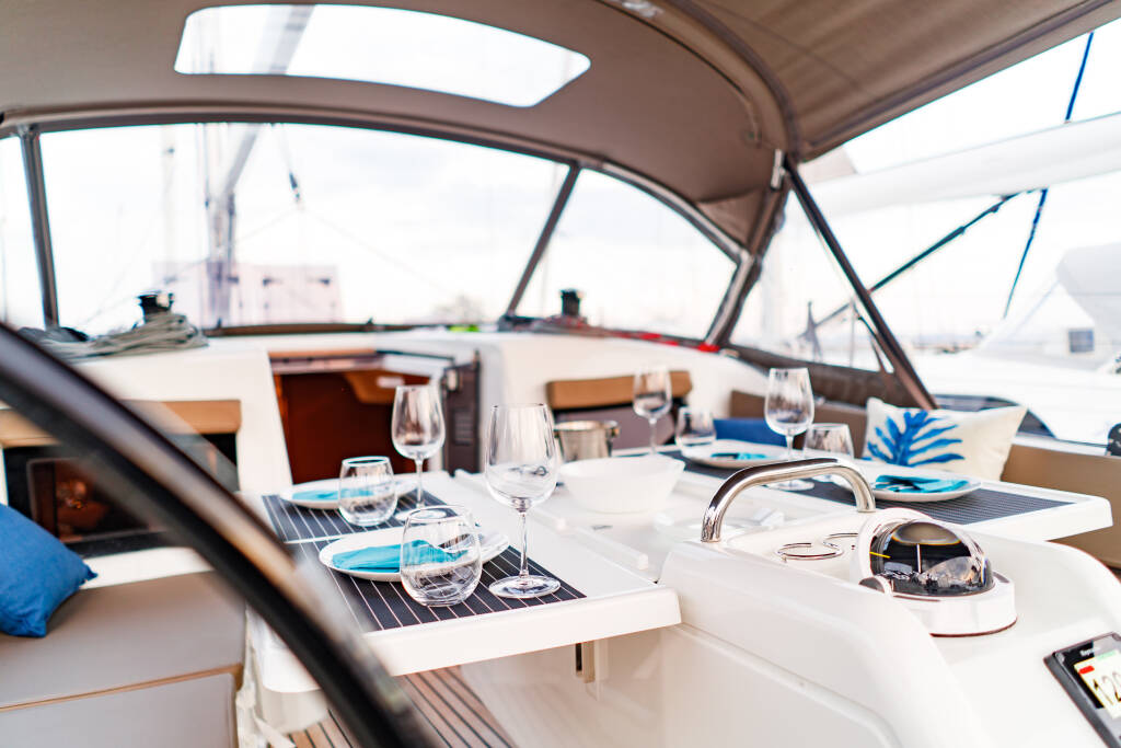 Sun Odyssey 410 Aquamarine