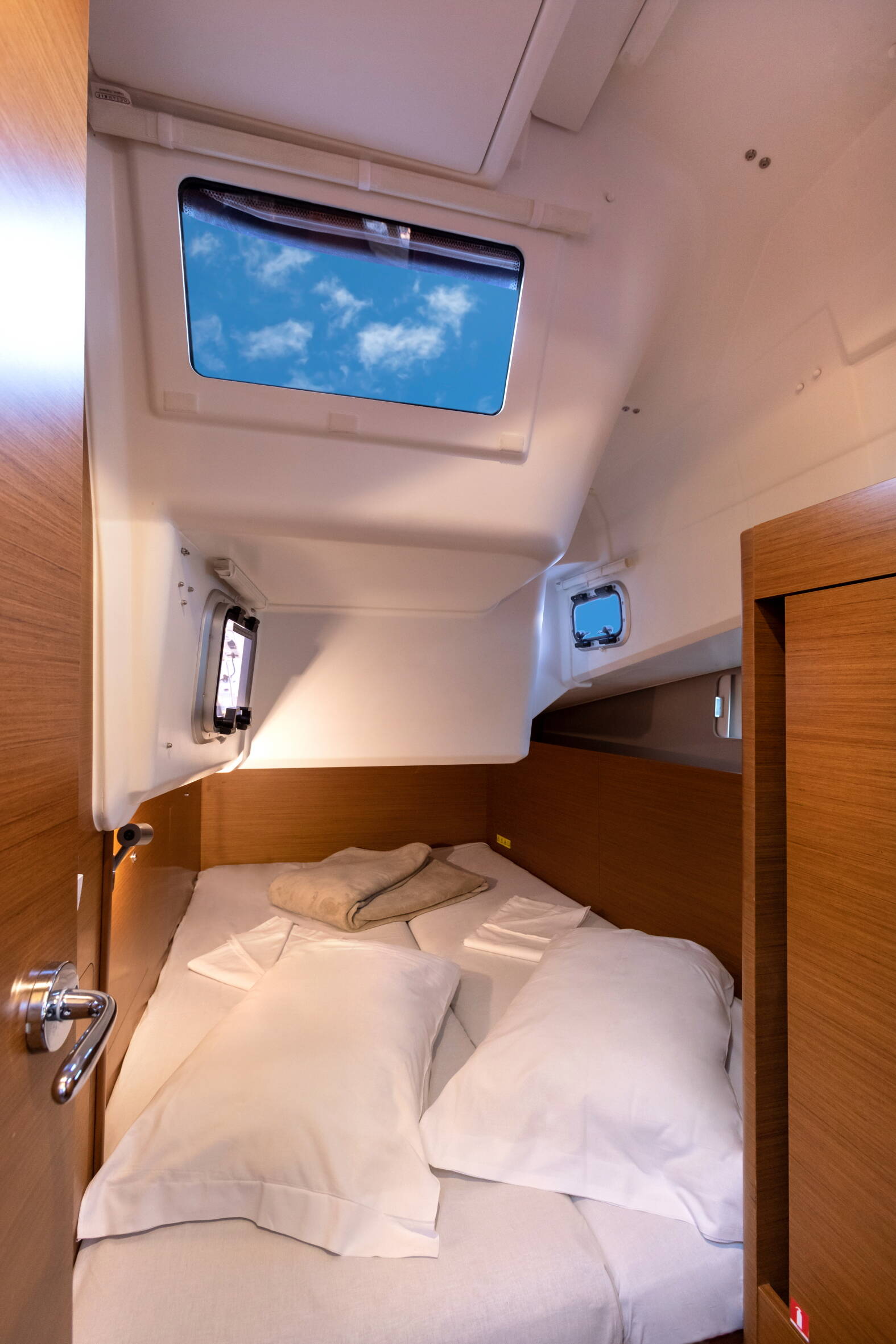 Sun Odyssey 410 Eumephe - Standard line