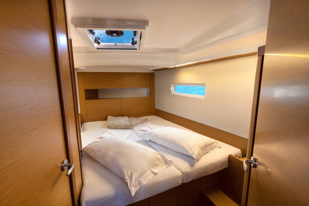 Sun Odyssey 410 Eumephe - Standard line
