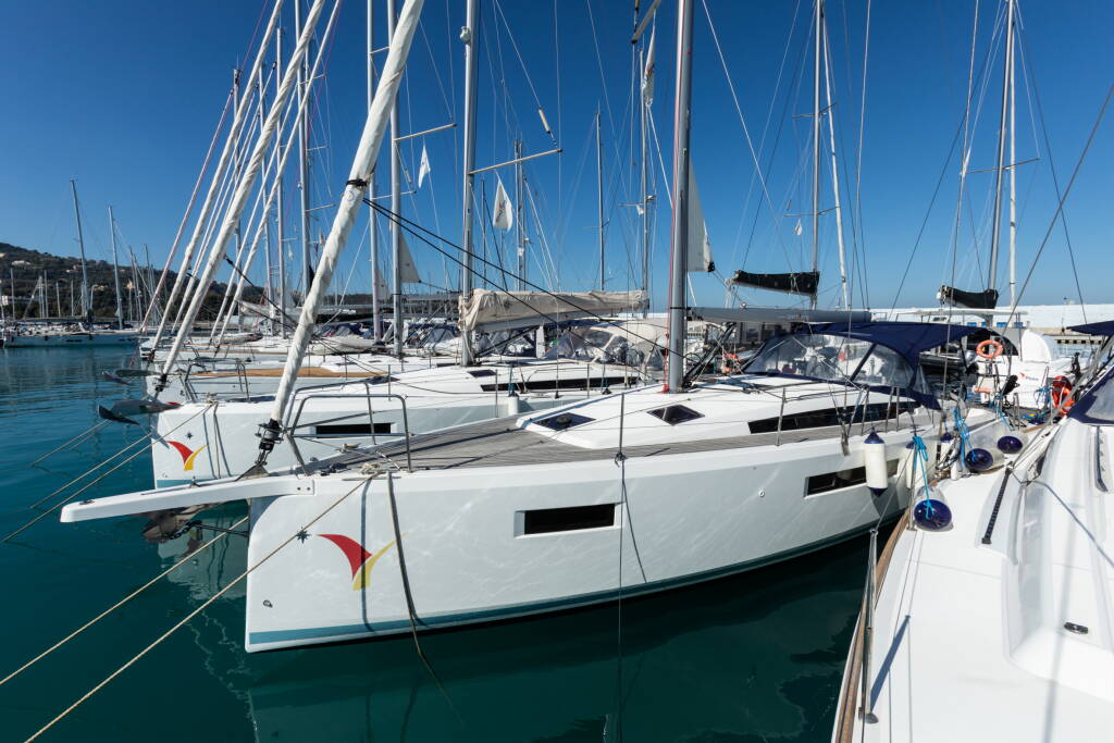 Sun Odyssey 410 Eumephe - Standard line