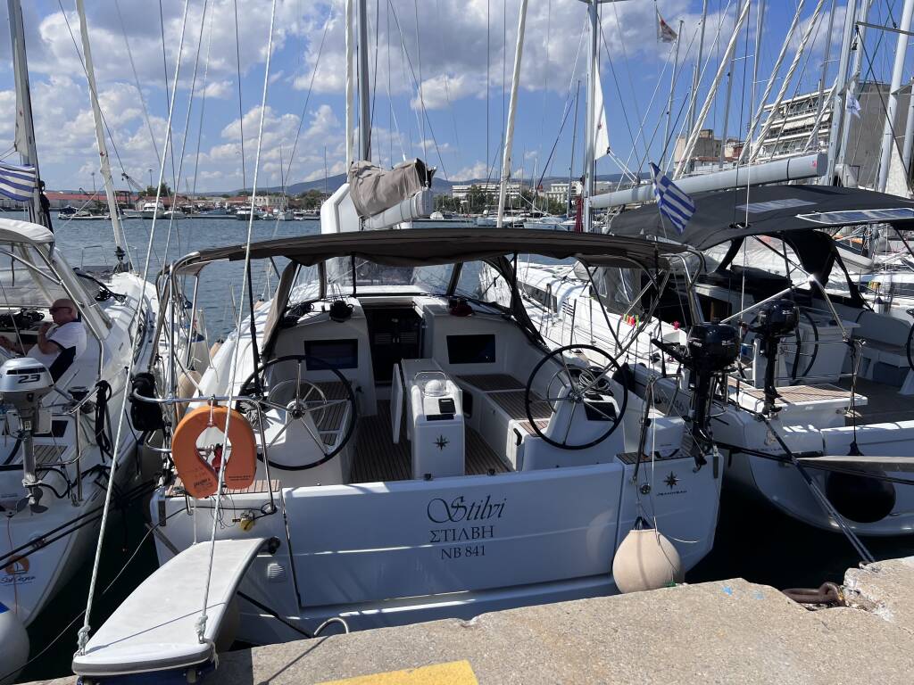 Sun Odyssey 410 Stilvi