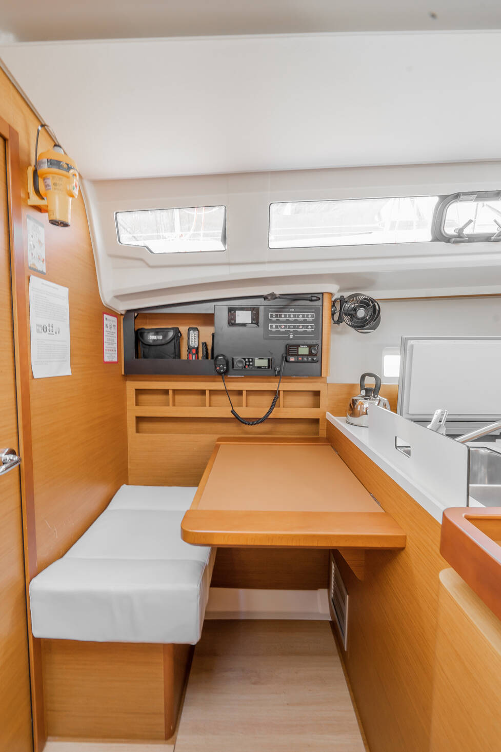Sun Odyssey 410 HIGH TIME