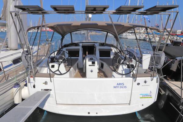 Sun Odyssey 410 Aris