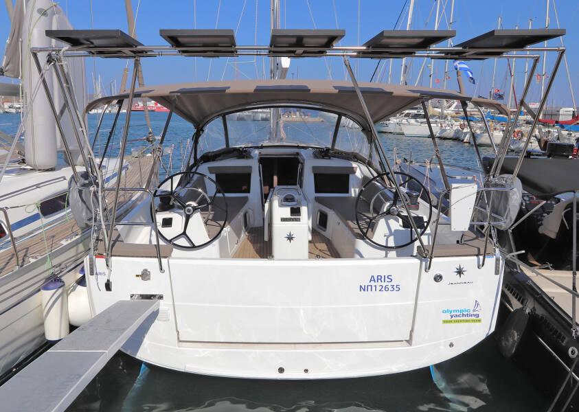 Sun Odyssey 410 • Aris