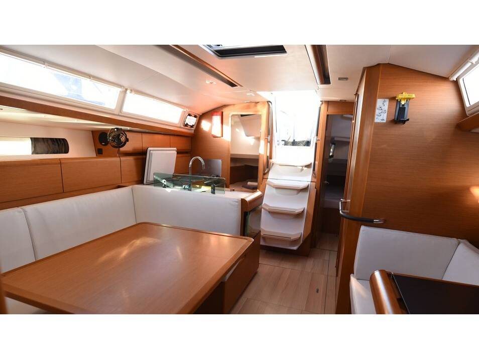 Sun Odyssey 419 Pelagia