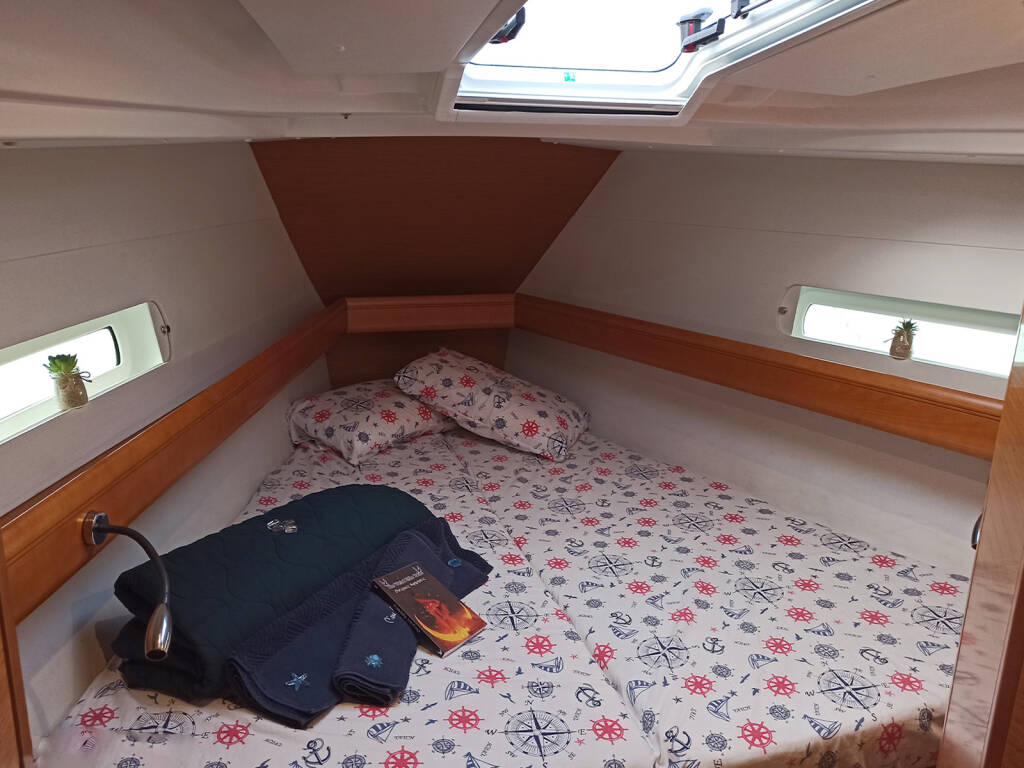 Sun Odyssey 419 Kinthia