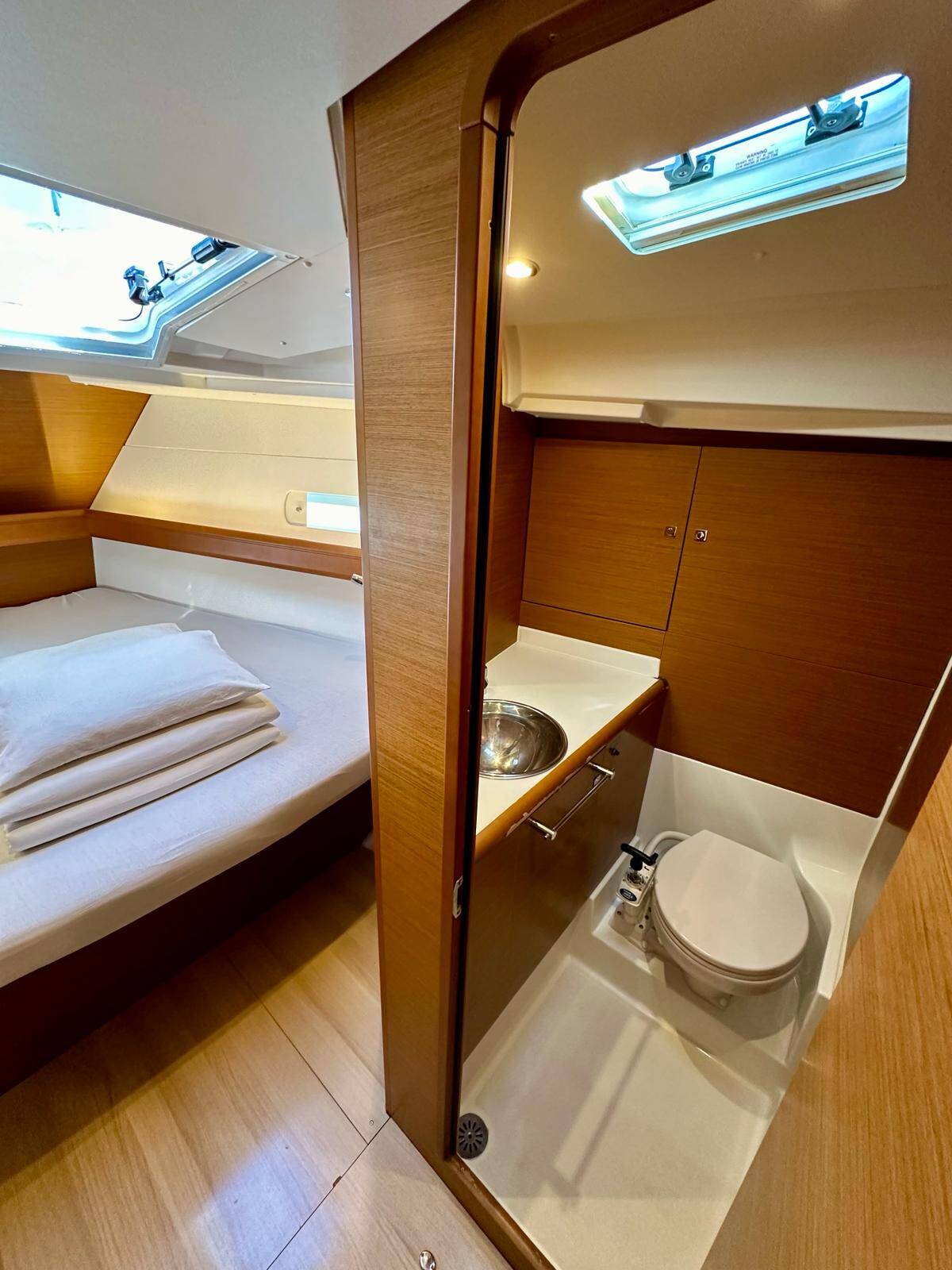 Sun Odyssey 419 Hendrix
