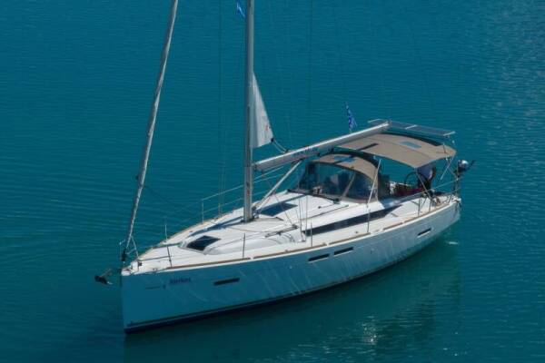 Sun Odyssey 419 • Nirikos