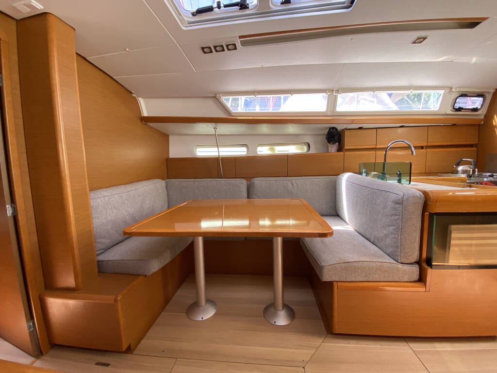 Sun Odyssey 419 Malea