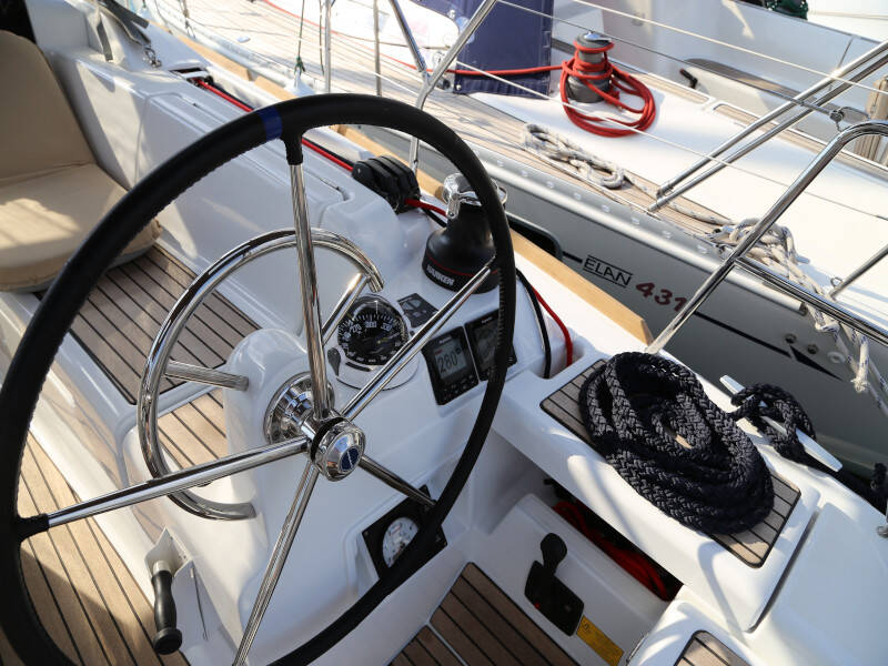 Sun Odyssey 419 Kandur II 