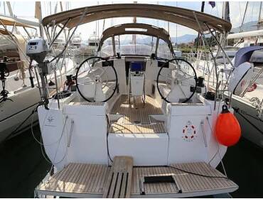 Sun Odyssey 419 • Kandur II 