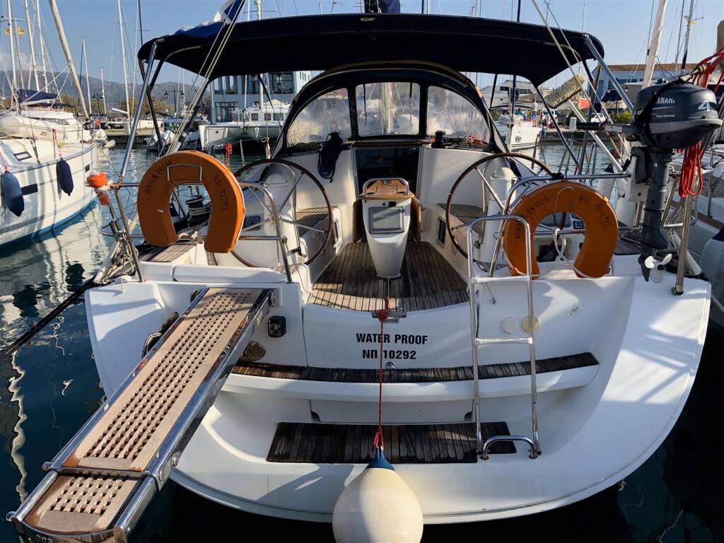 Sun Odyssey 42 i Performance Waterproof