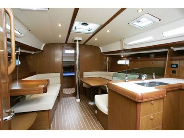 Sun Odyssey 42 i Bill Maira