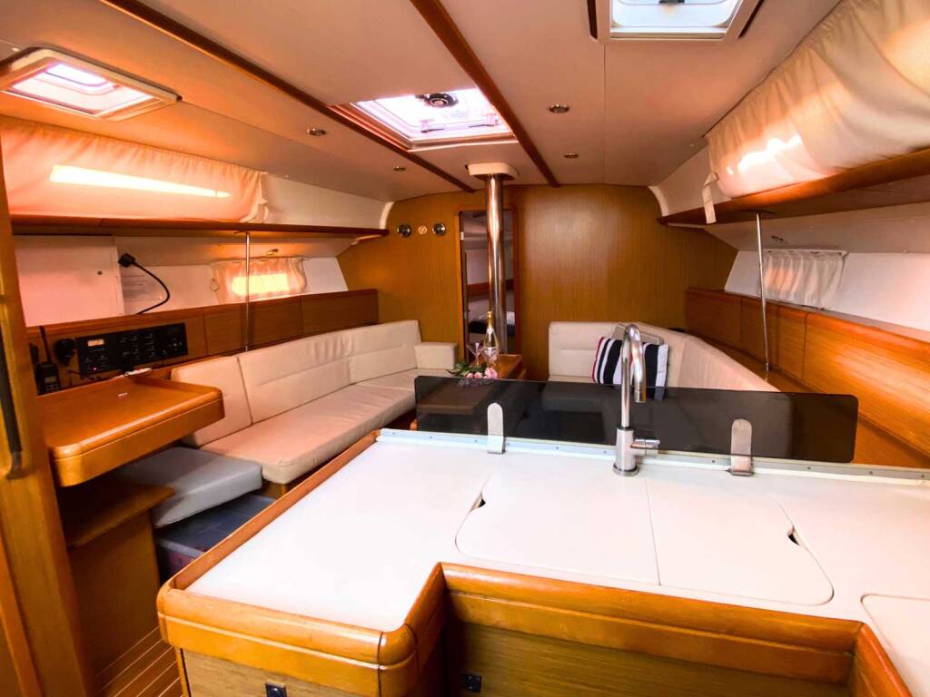 Sun Odyssey 42 i Cassiopea