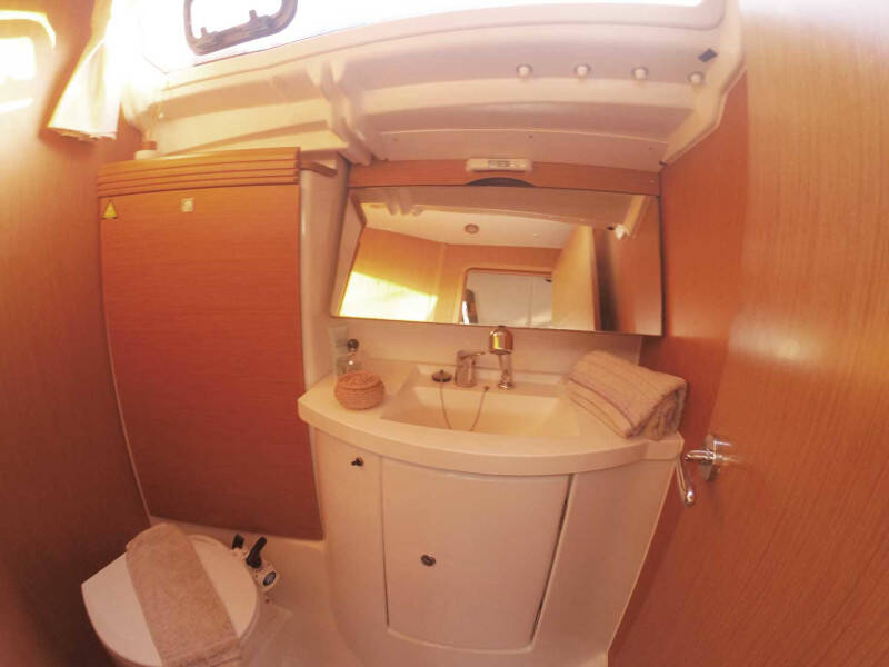 Sun Odyssey 42DS Sweet Alis
