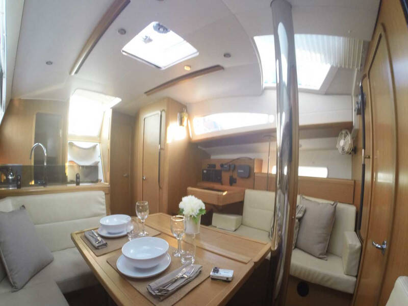 Sun Odyssey 42DS Sweet Alis