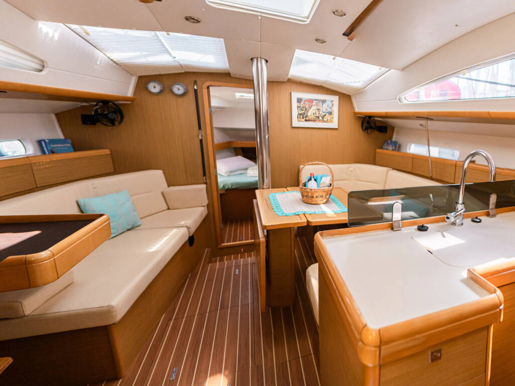 Sun Odyssey 42DS Gaia 2